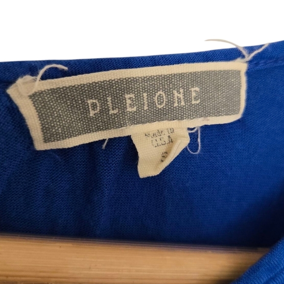 Lot Of 2 Pleione Women's Tops Size Small - Picture 3 of 6